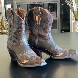 Ariat Dahlia Western Boot - worn 3 times- sz 8.5 B